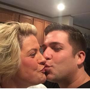 Meet your Posher, Mindy